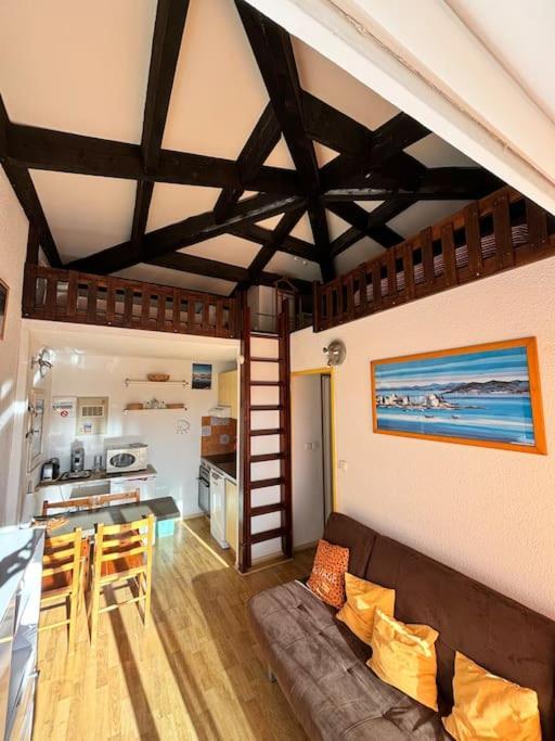 Appartement Bord De Mer 르발카레스 외부 사진