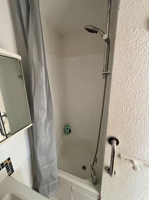 Appartement Bord De Mer 르발카레스 외부 사진