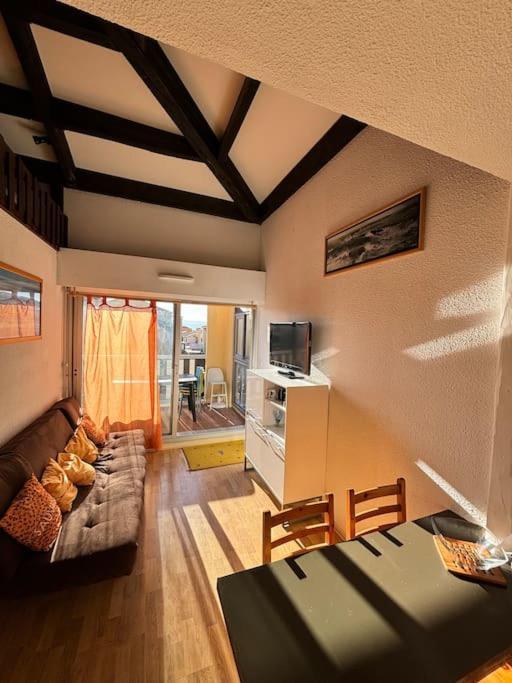 Appartement Bord De Mer 르발카레스 외부 사진